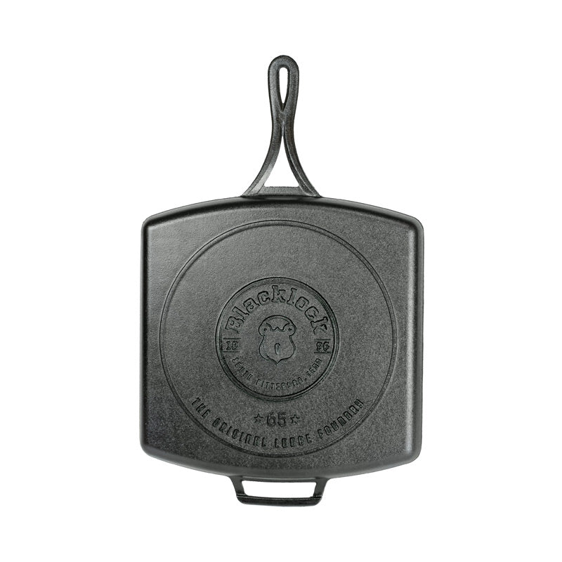 Back of pan featuring the Blacklock logo.