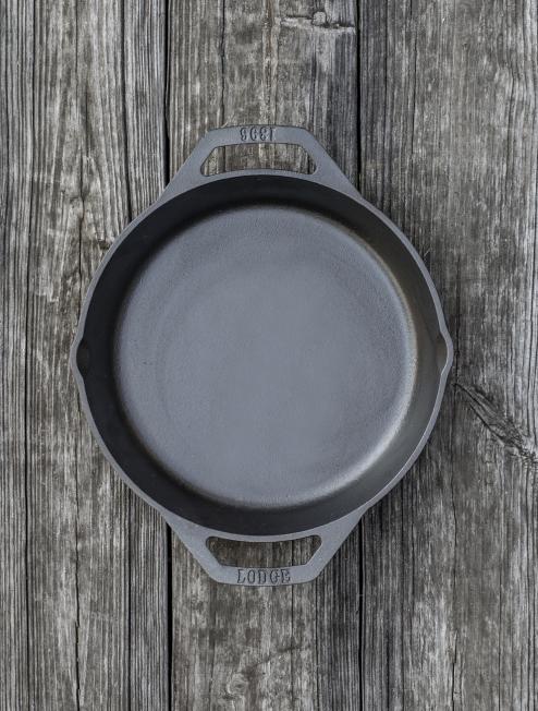 Top view of pan on wood surface.