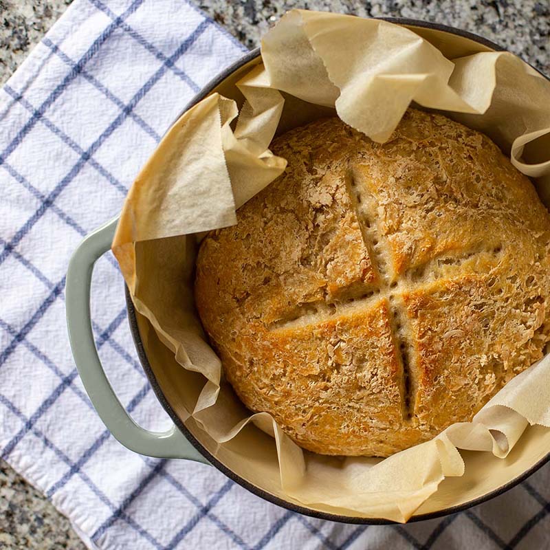Freshly baked bread in dutch oven.