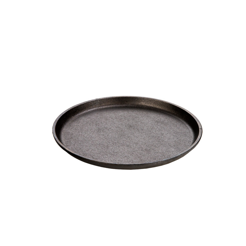 Round griddle shaped similar to a plate with tall edges.