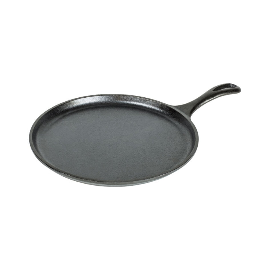 Cast iron griddle with slightly raised edges and a long handle.