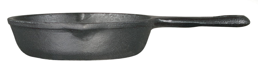 Side view of skillet.