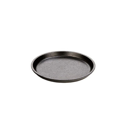 Round griddle shaped similar to a plate with tall edges.